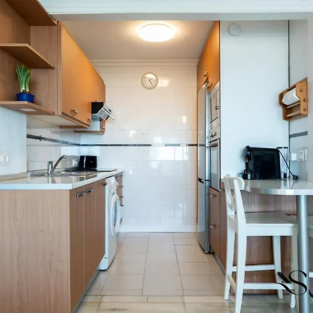 Apartment Marvelous Views, Pools, Steps To The Beach! Benalmadena