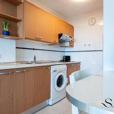 Apartment Marvelous Views, Pools, Steps To The Beach! Benalmadena